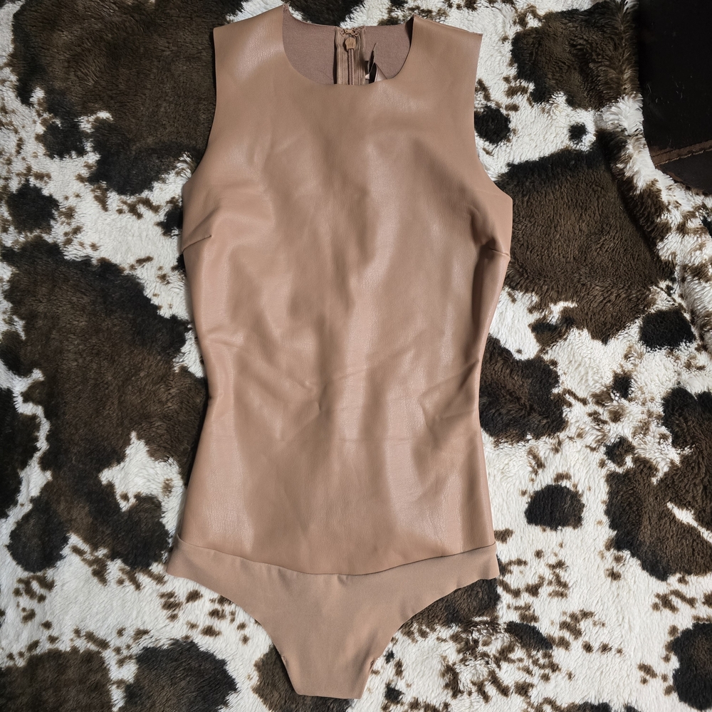 SKIMS Sienna Faux Leather Bodysuit
